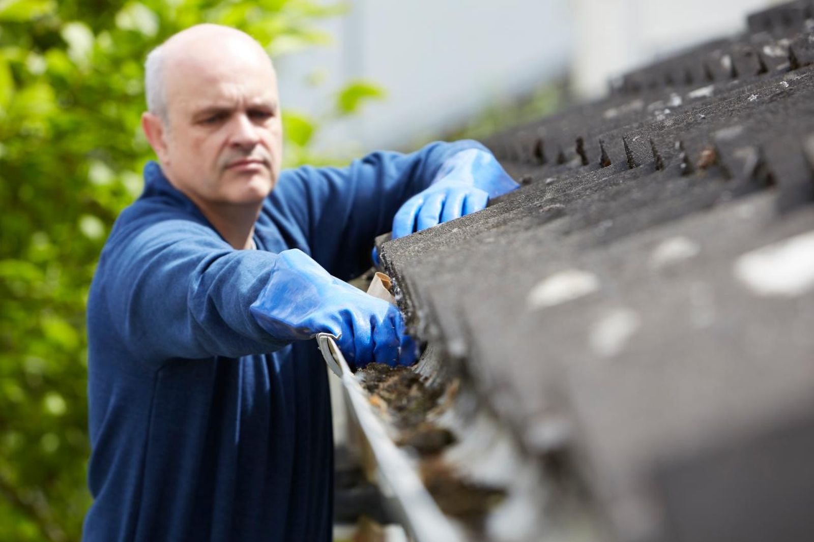 Professional gutter cleaning
